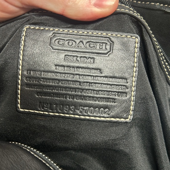 Men’s Coach Leather Tote Bag - Picture 2 of 4